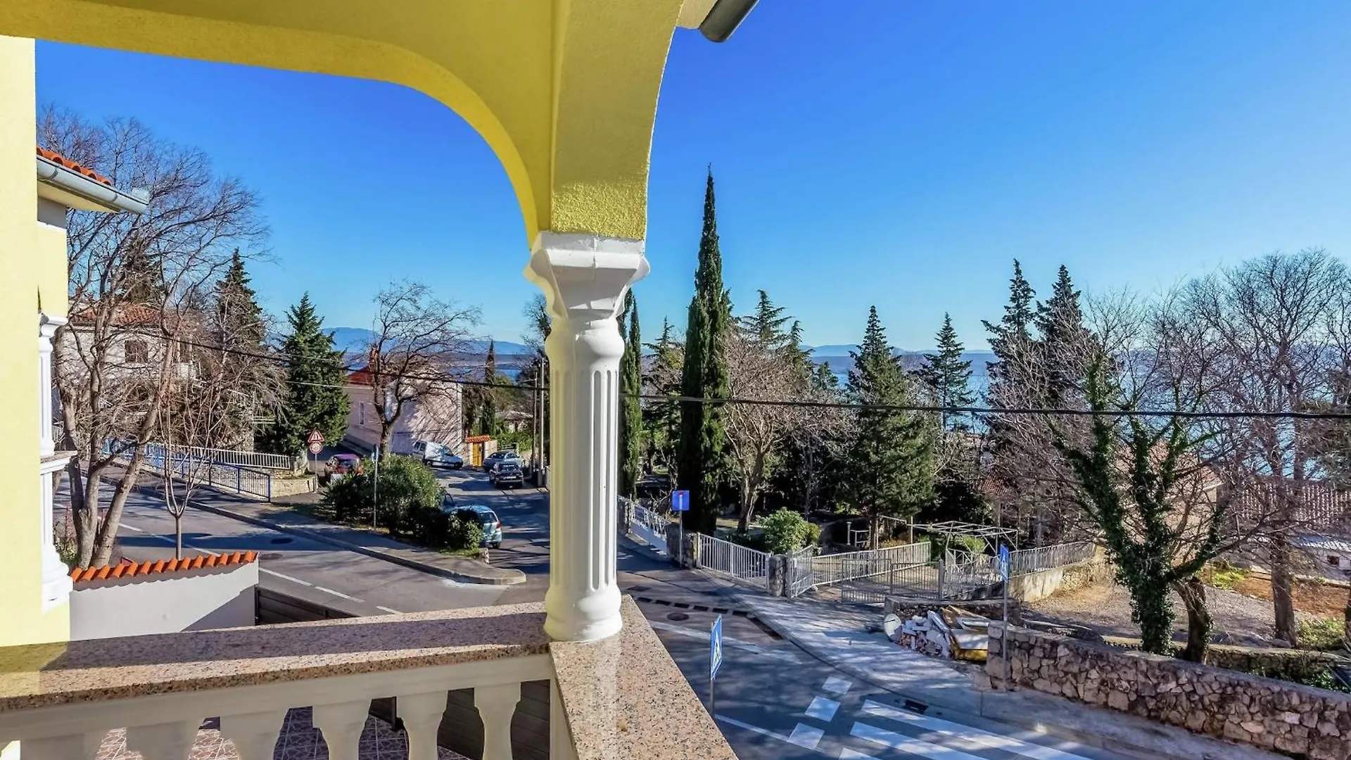 Charming Home With Swimming Pool Dramalj